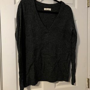 Abercrombie & Fitch Charcoal V-Neck Sweater